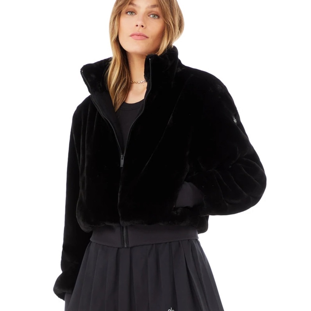 Alo Faux Fur Foxy Jacket - Black